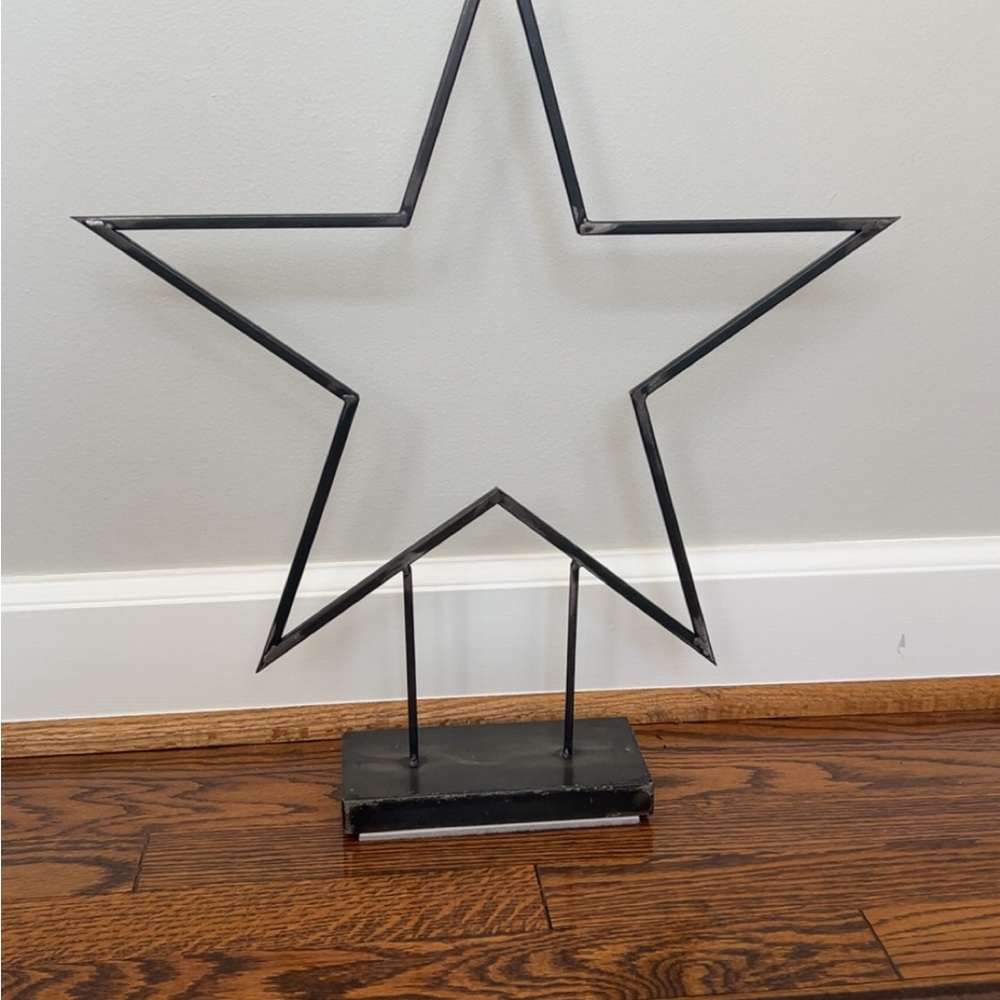 Black Metal Star Sculpture